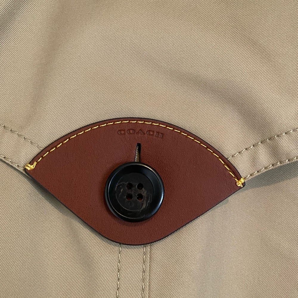 COACH—standard trench coat. New w/tags. Neutral/tan color. Size: x-small - Picture 6 of 7